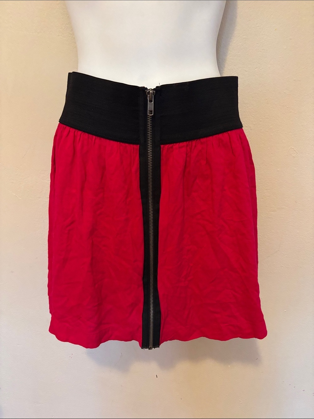 PINK Victoria's Secret Black-Waist Red Front-Zip Mini Skirt
